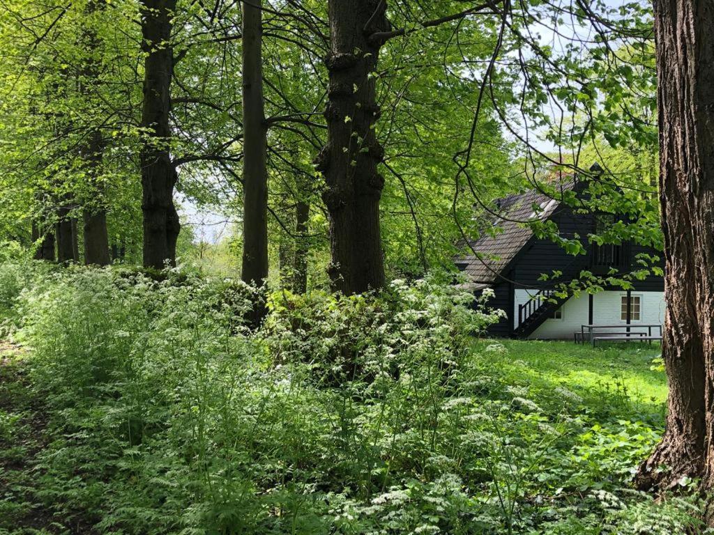 Het Wagenhuis Loon op Zand Buitenkant foto